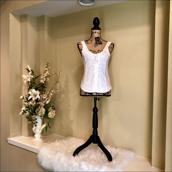 ~Free People~ white lace up and tie string top - Picture 2 of 4